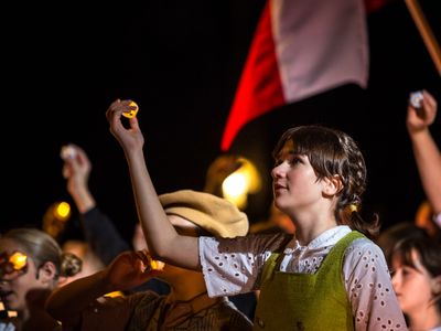 DVOJČATA (TWINS) – Velkolepý návrat muzikálu ZUŠ! – Městské divadlo Jablonec nad Nisou