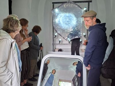 Záře 37 - komentovaná prohlídka – Galerie Kaplička